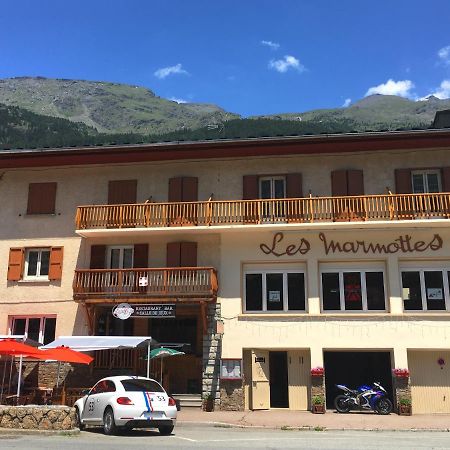 Chambres Avec Garage Motos Lanslebourg-Mont-Cenis Eksteriør billede