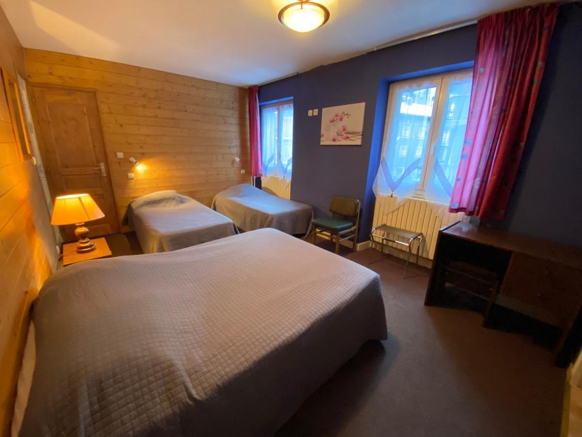 Chambres Avec Garage Motos Lanslebourg-Mont-Cenis Eksteriør billede