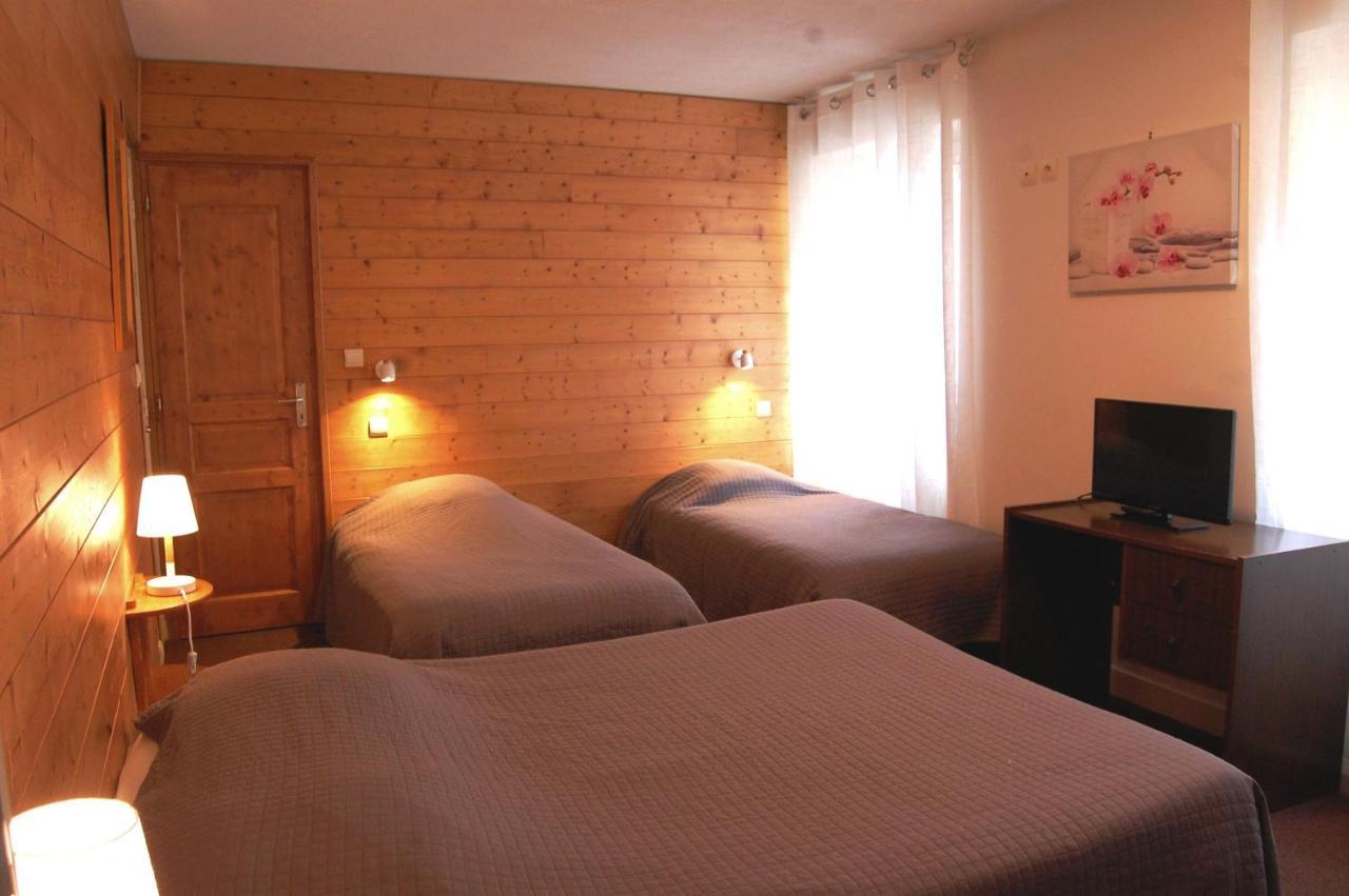 Chambres Avec Garage Motos Lanslebourg-Mont-Cenis Eksteriør billede
